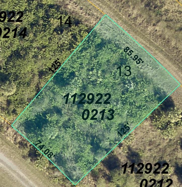 13 Magellan St Property Photo 1