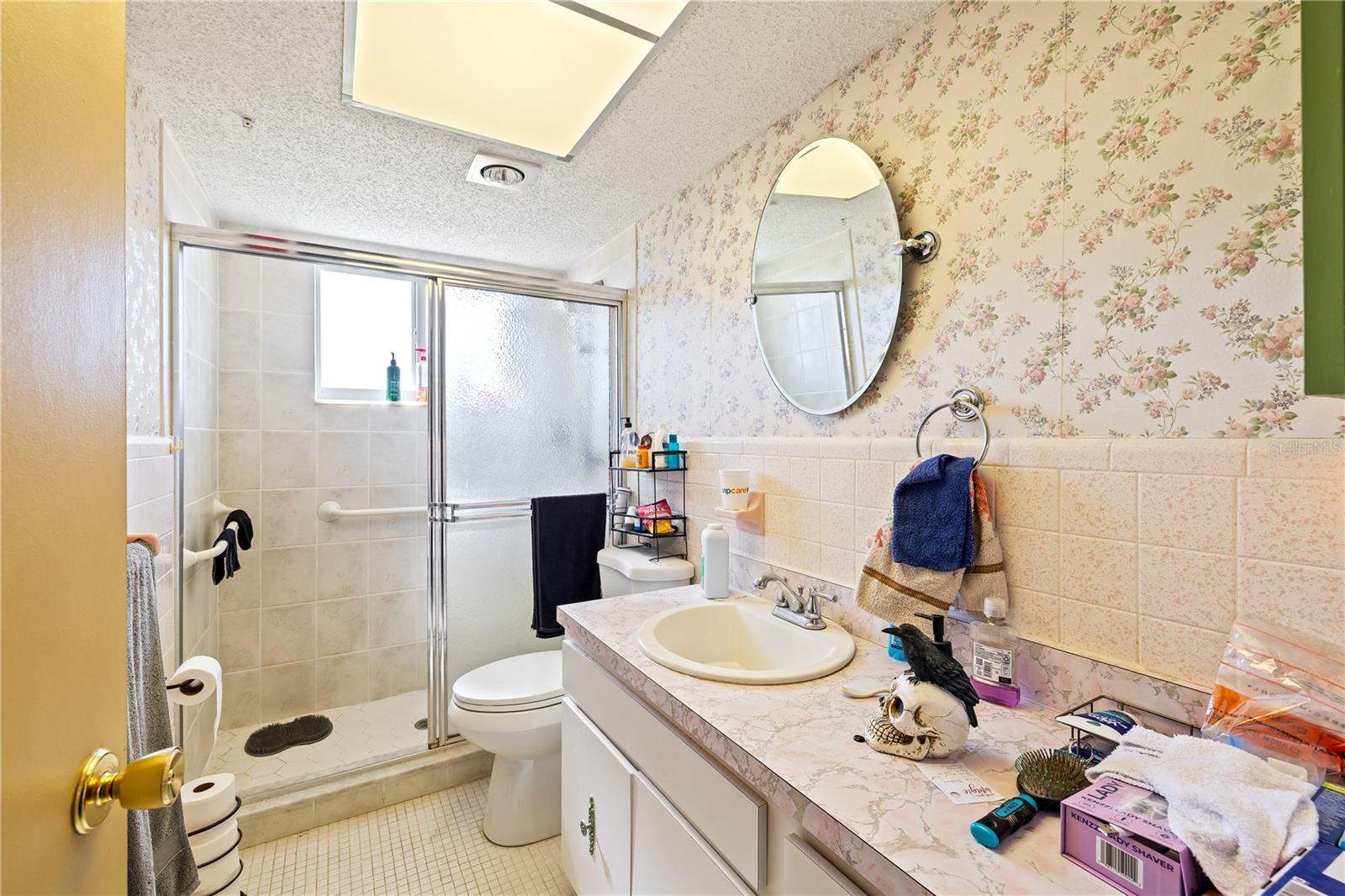 22158 Riverhead Ave Property Photo 13