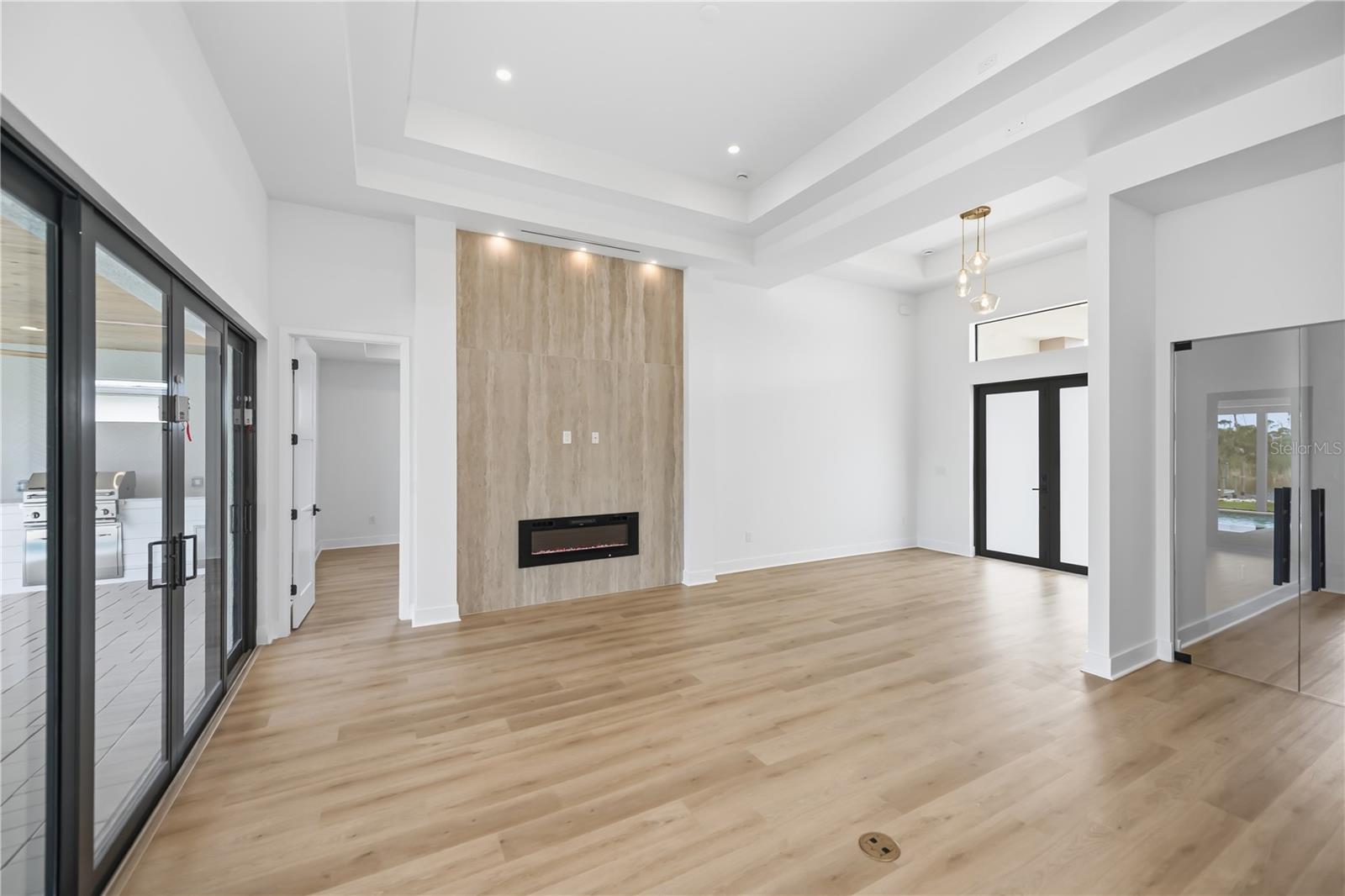 16692 Liggett Cir Property Photo 13
