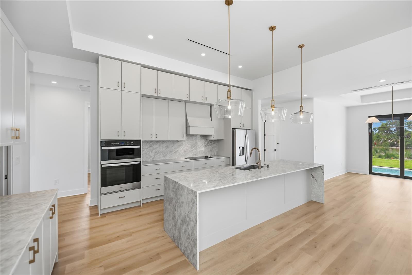 16692 Liggett Cir Property Photo 15