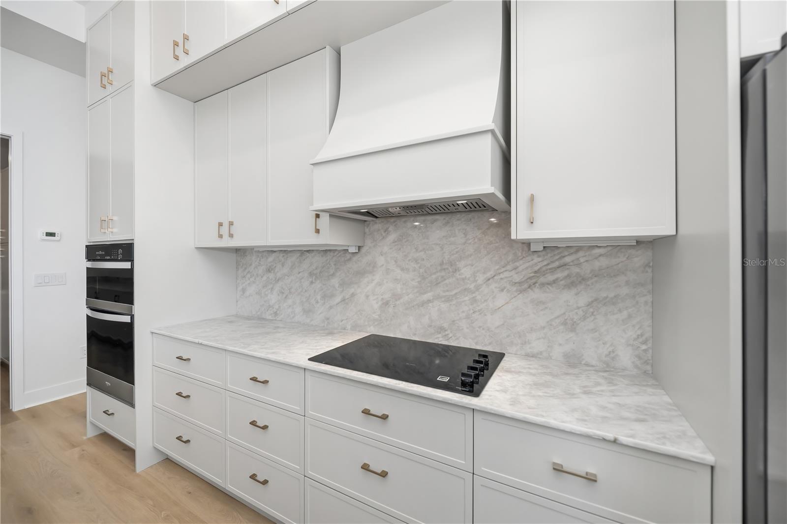 16692 Liggett Cir Property Photo 16
