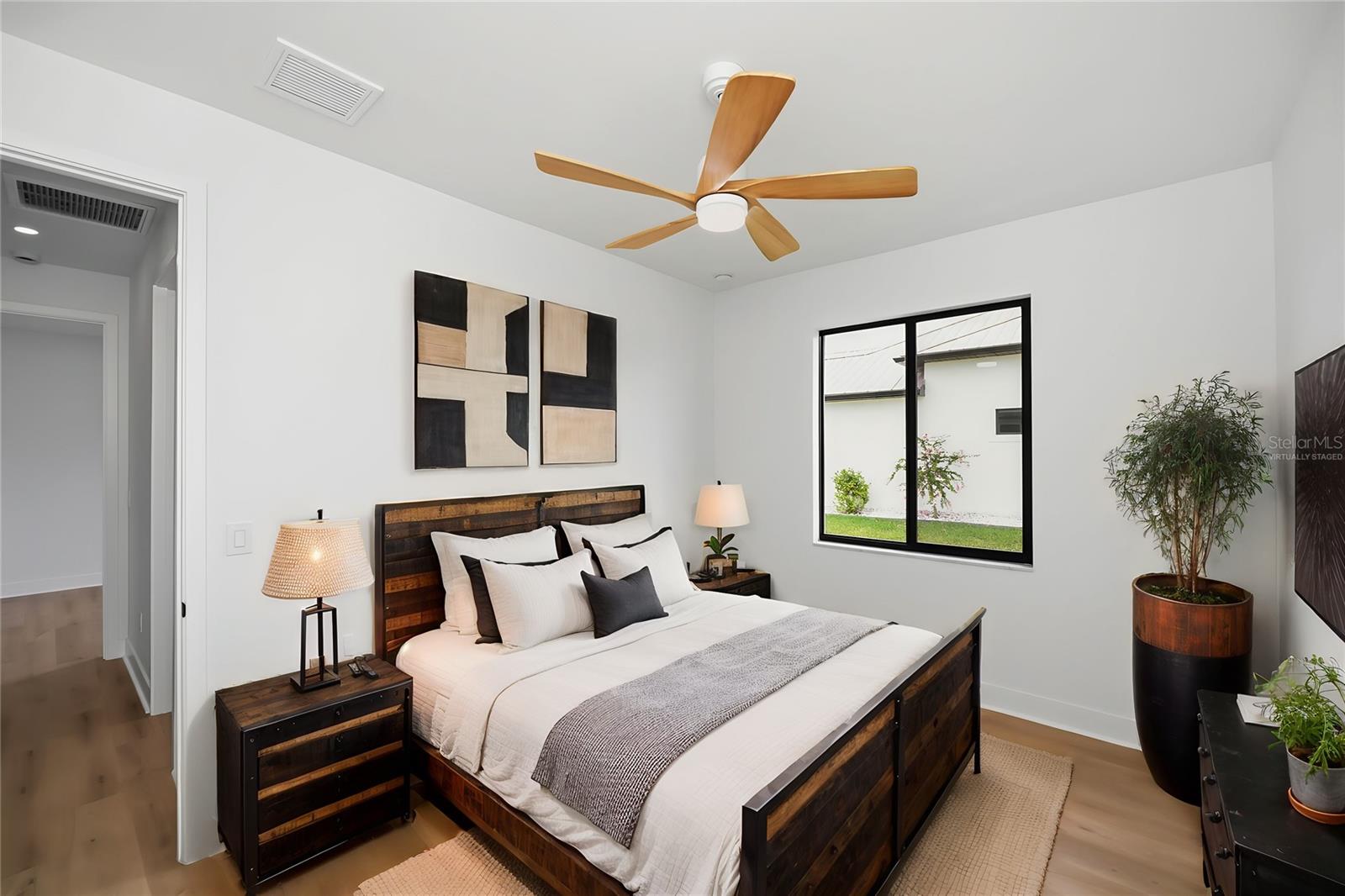 16692 Liggett Cir Property Photo 33