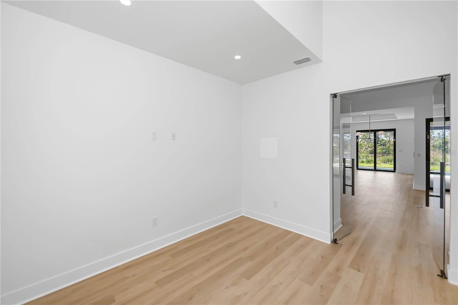 16692 Liggett Cir Property Photo 40