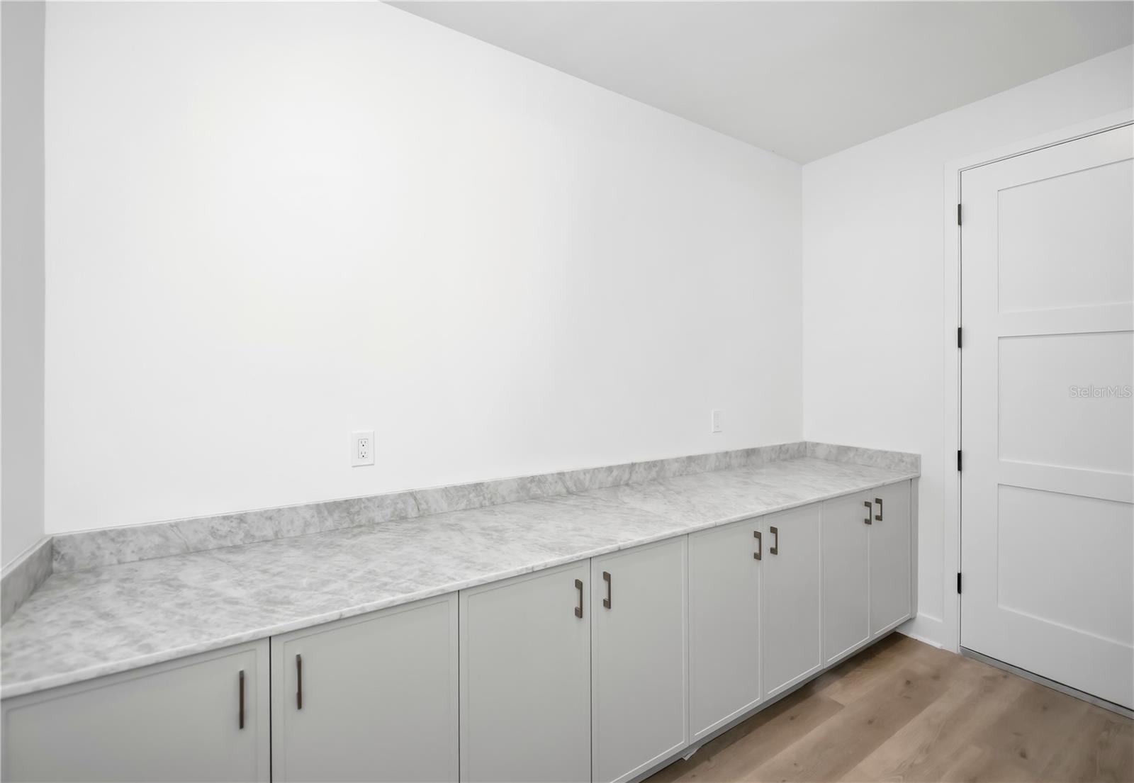 16692 Liggett Cir Property Photo 43