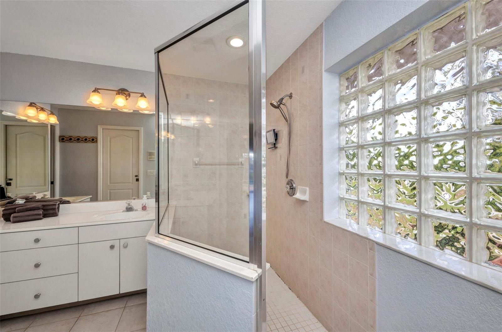 9582 Arsipe Cir Property Photo 21