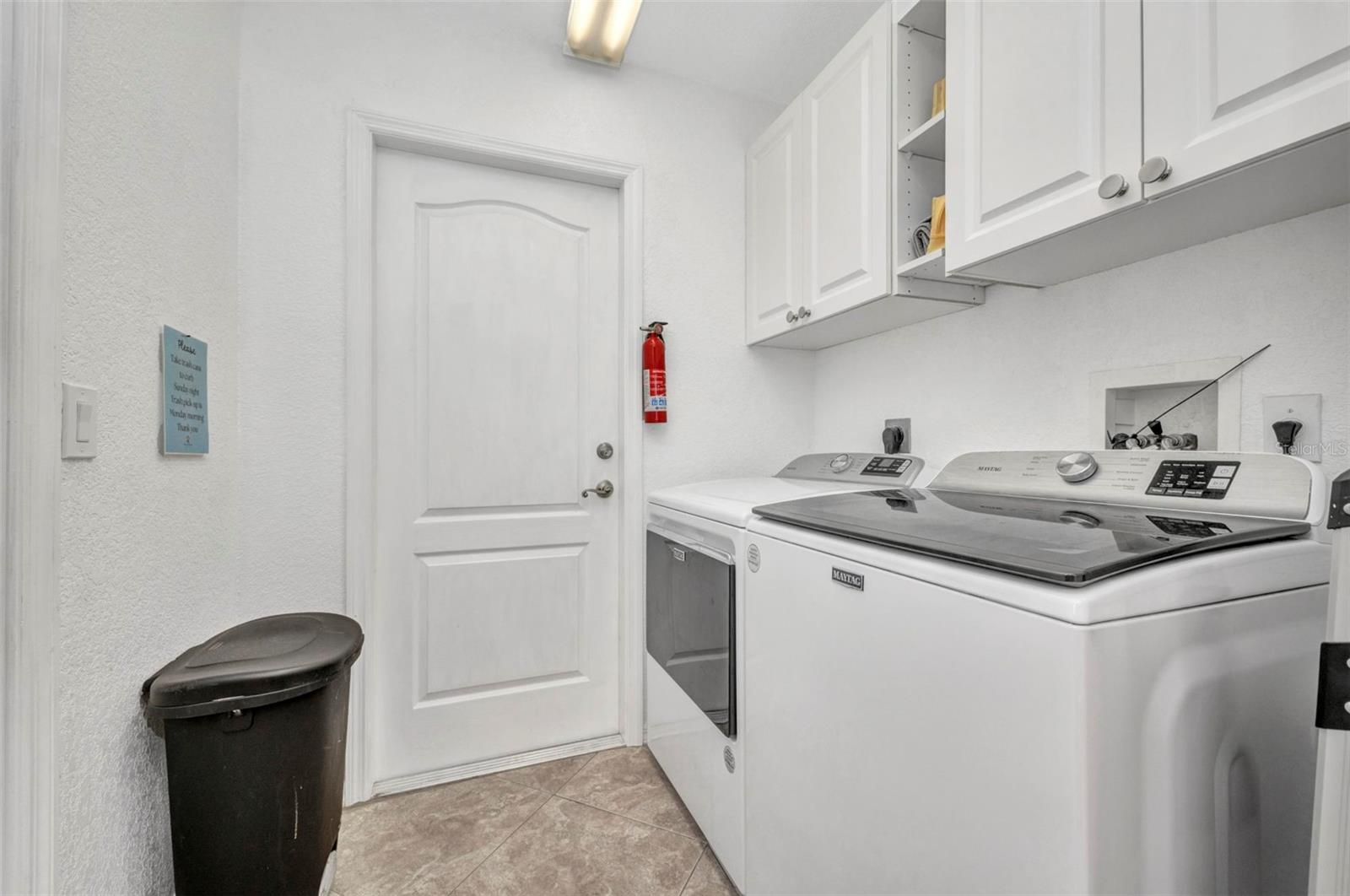 9582 Arsipe Cir Property Photo 28