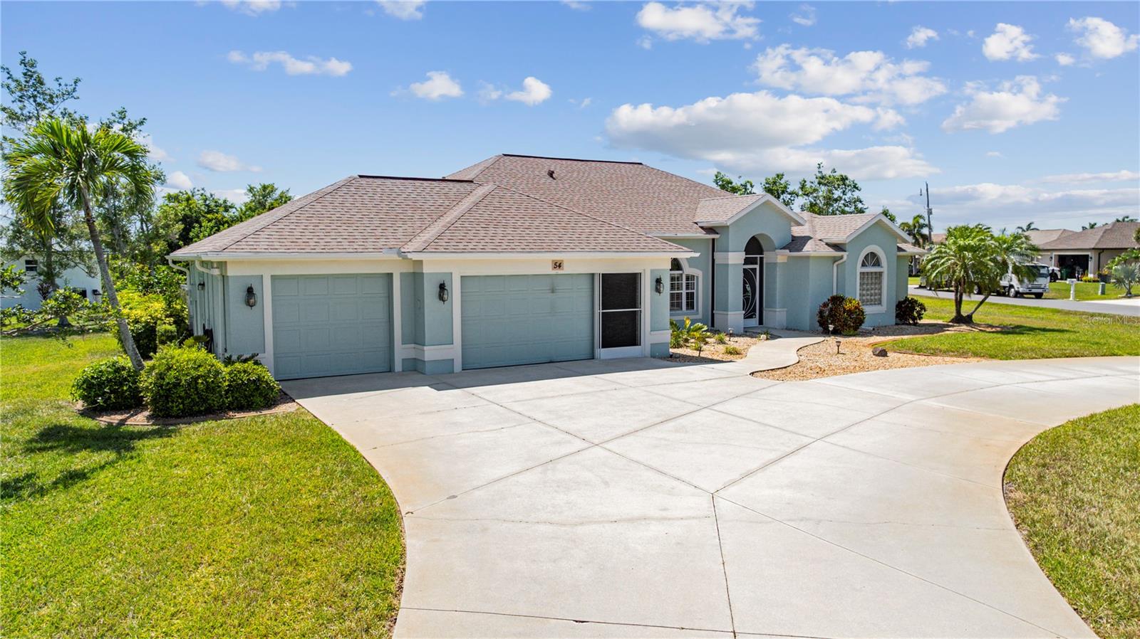 54 Medalist Pl Property Photo 1