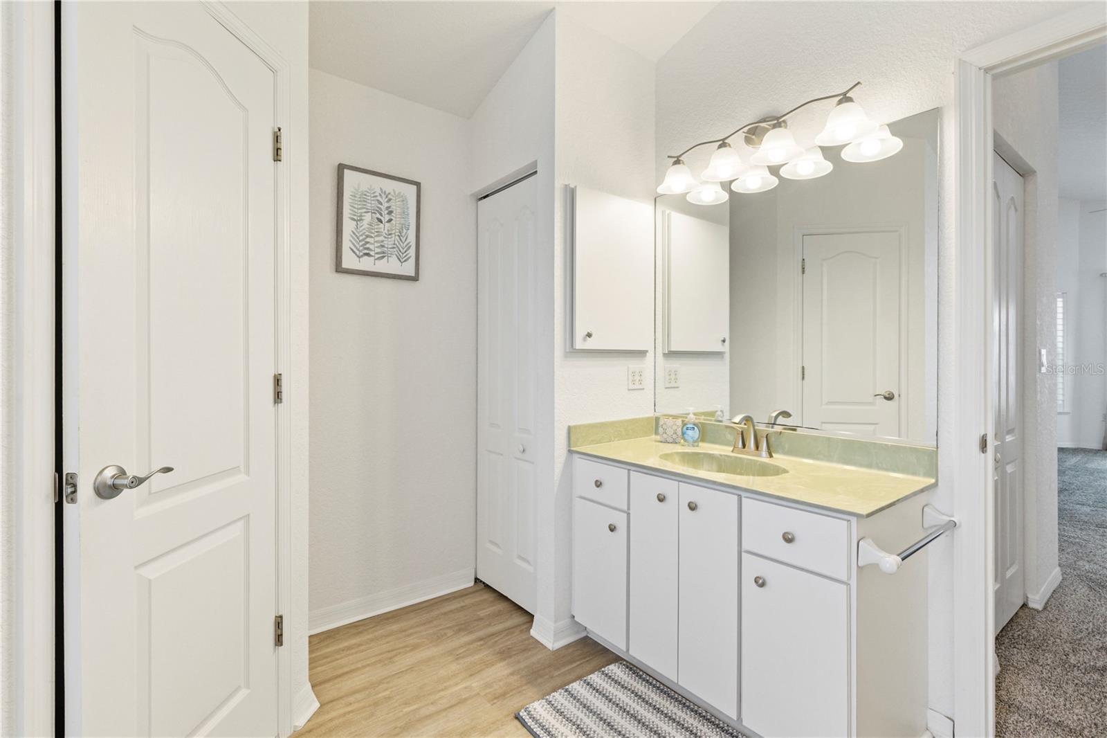 54 Medalist Pl Property Photo 23