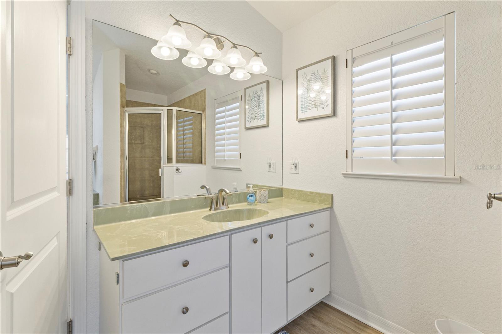 54 Medalist Pl Property Photo 24