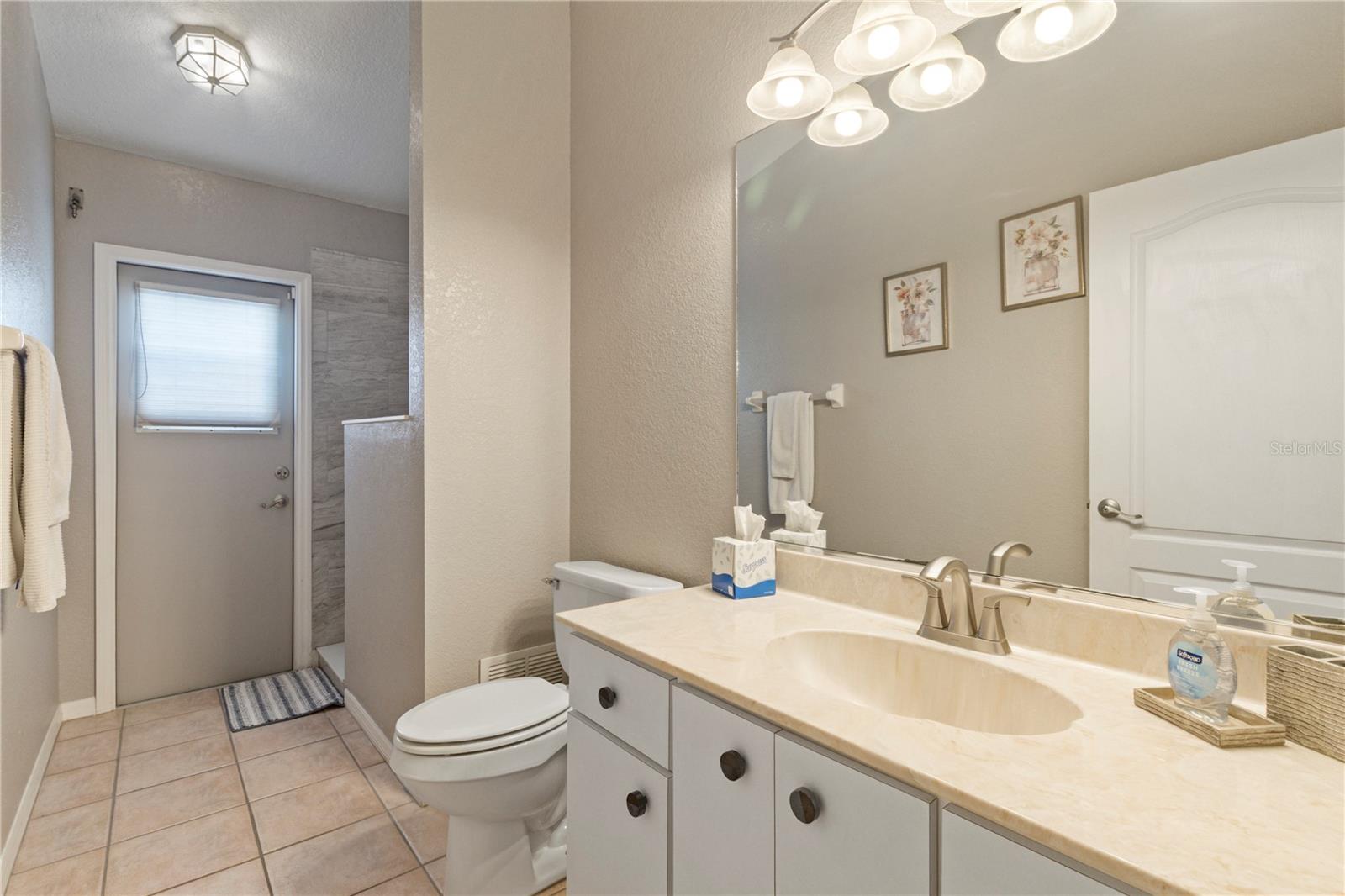 54 Medalist Pl Property Photo 29