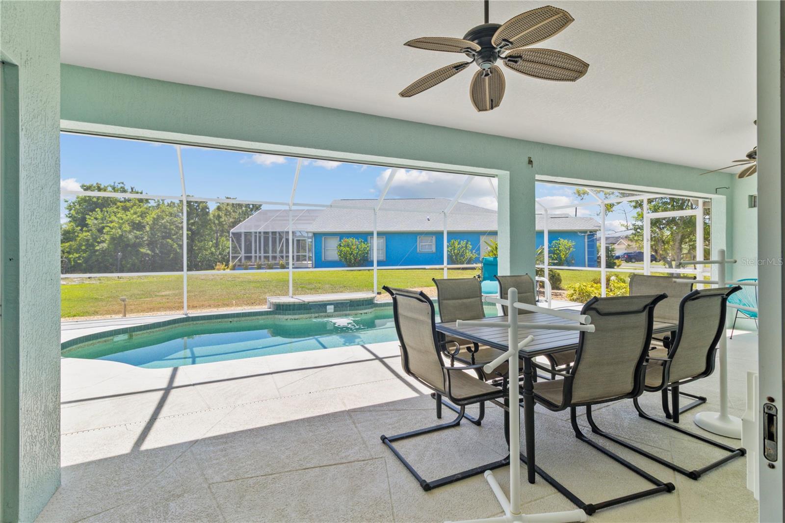 54 Medalist Pl Property Photo 31