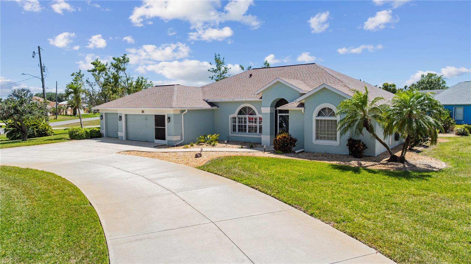 54 Medalist Pl Property Photo 43