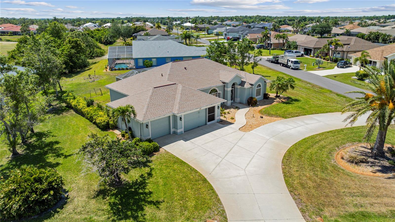 54 Medalist Pl Property Photo 45
