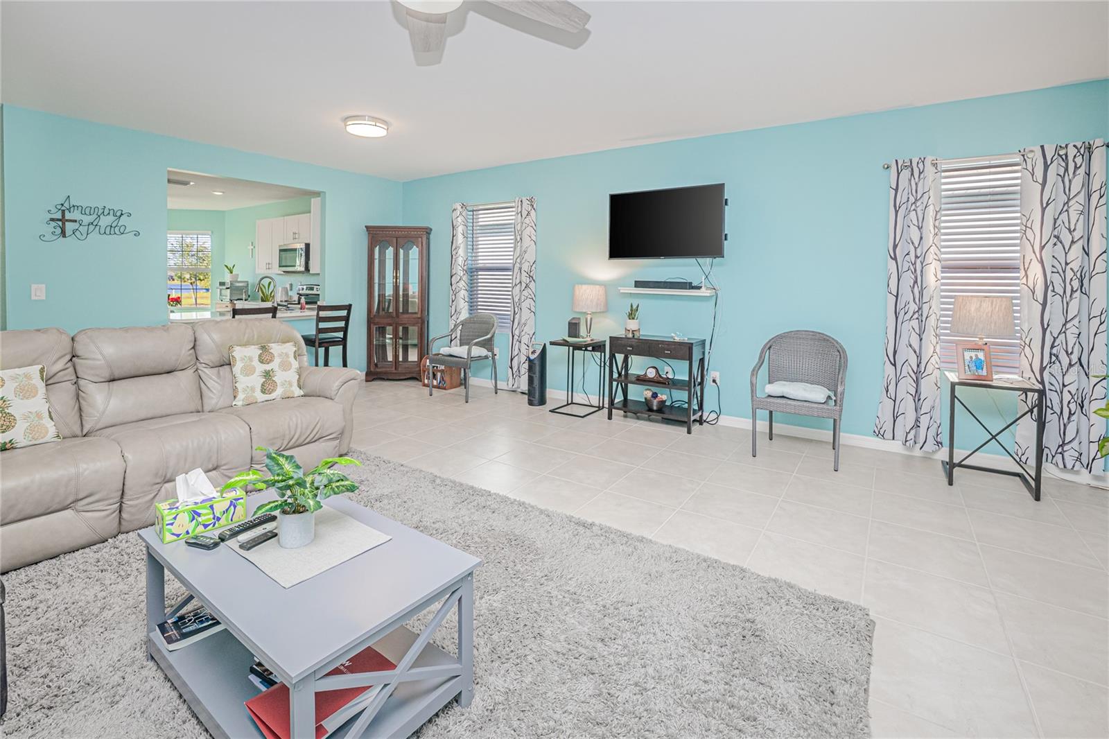 25292 E Lenox Cir Property Photo 14