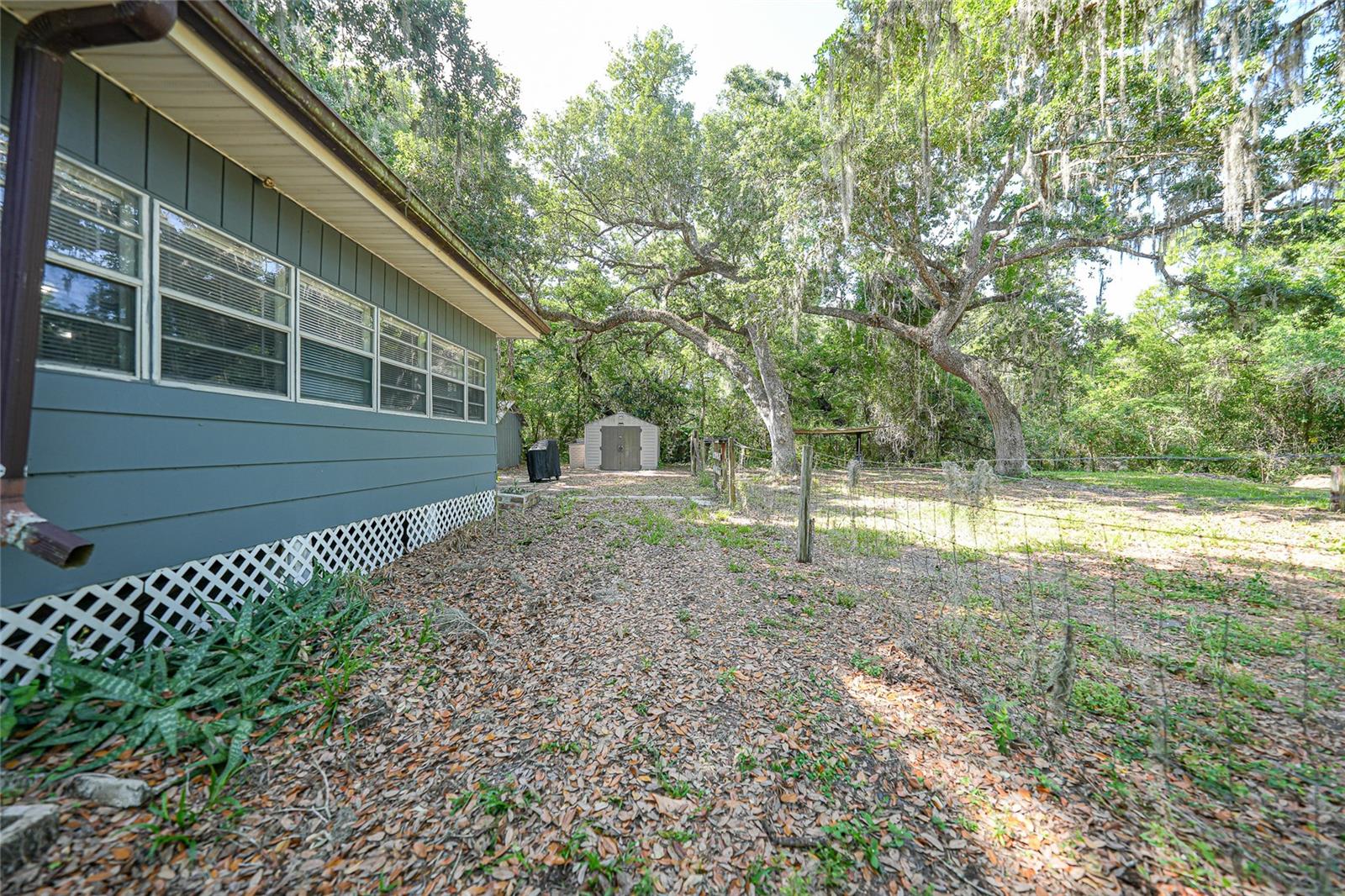2403 Se Pointer Ave Property Photo 22