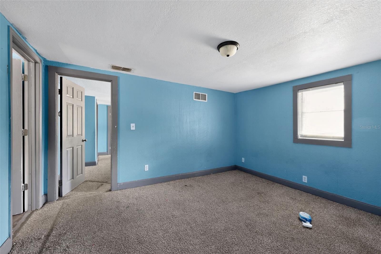 108 Earl Ave Property Photo 7