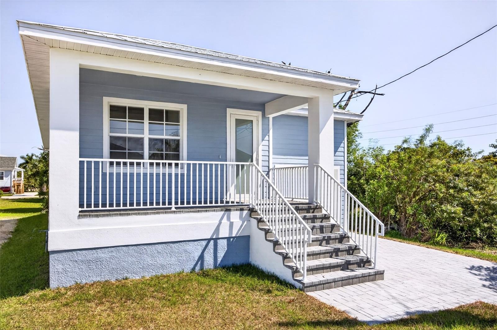 627 Fitzhugh Ave Property Photo 1