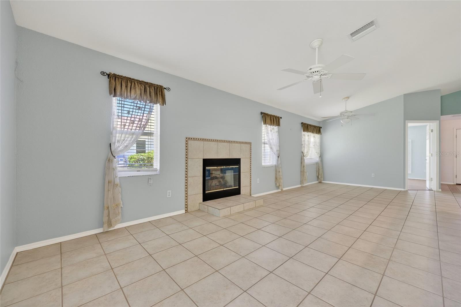 13440 Sw Pembroke Cir N Property Photo 9