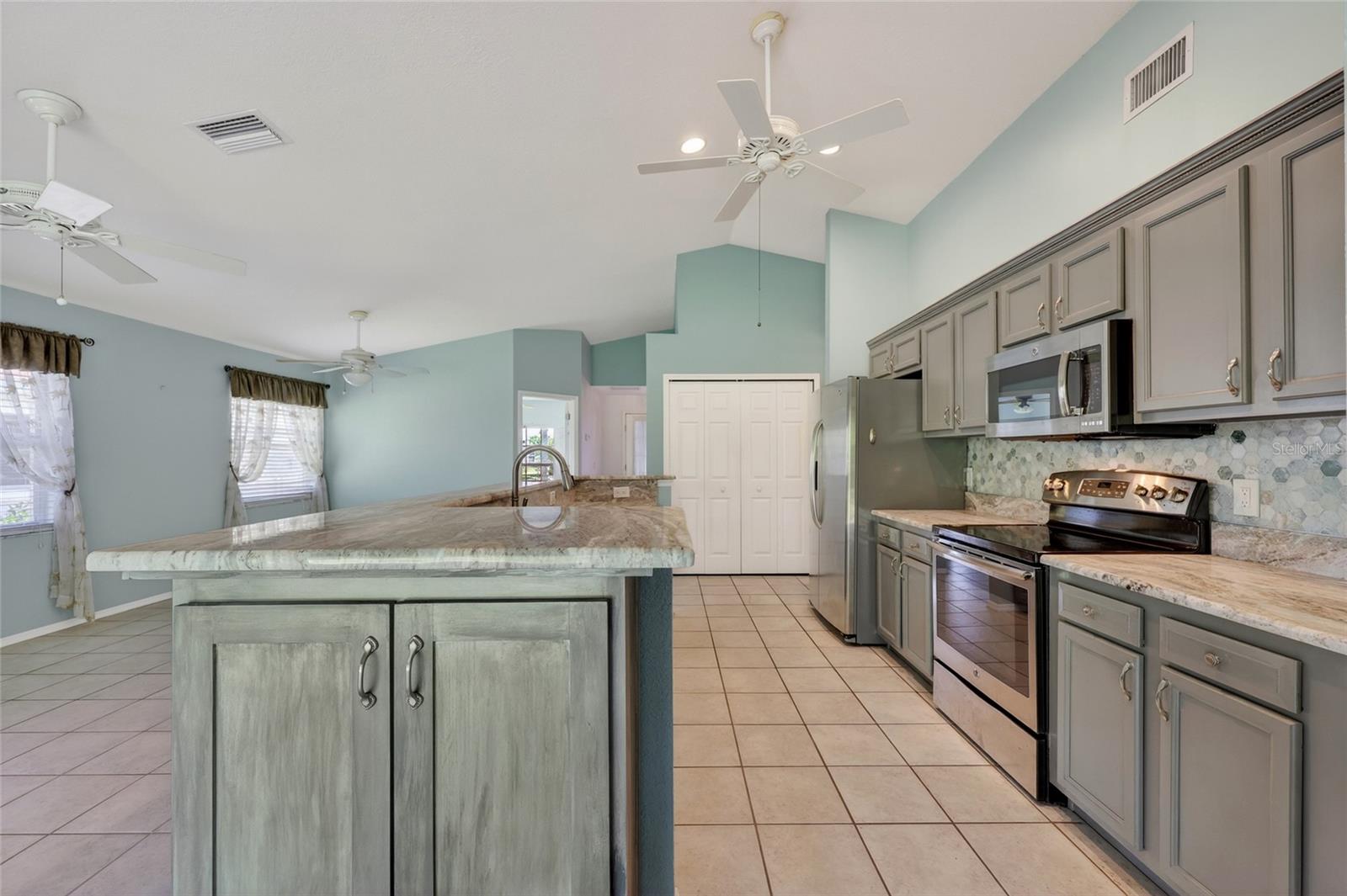 13440 Sw Pembroke Cir N Property Photo 14