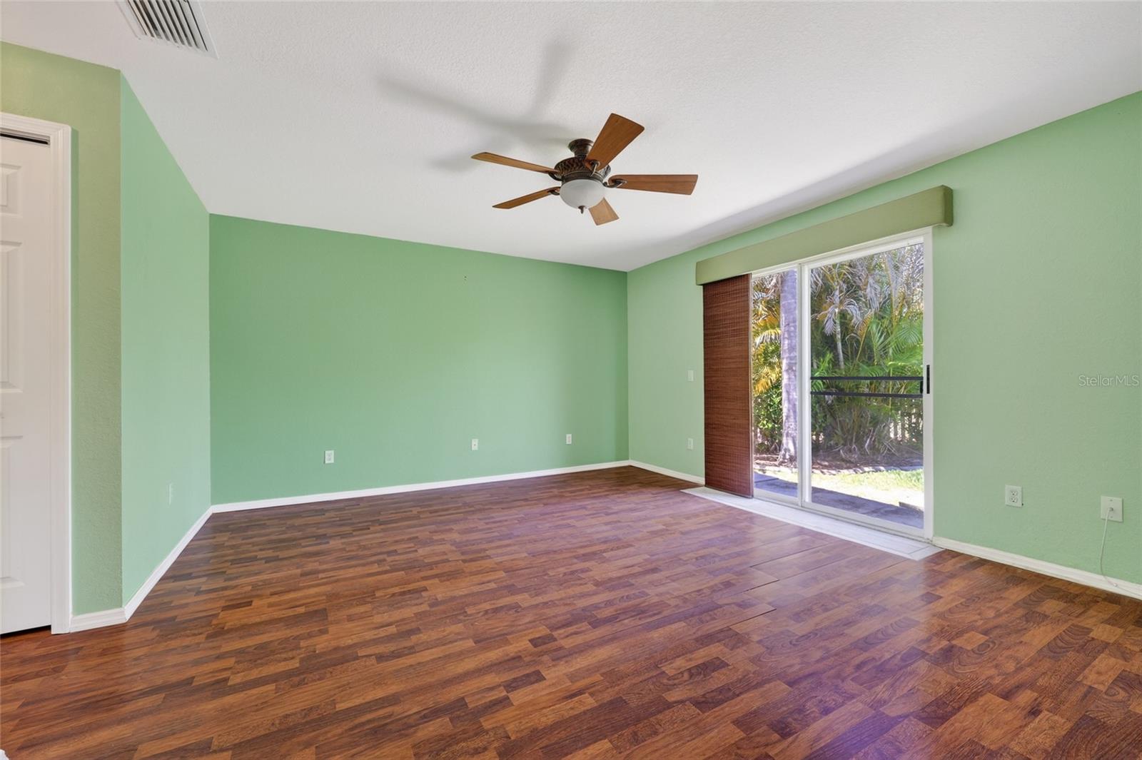 13440 Sw Pembroke Cir N Property Photo 18