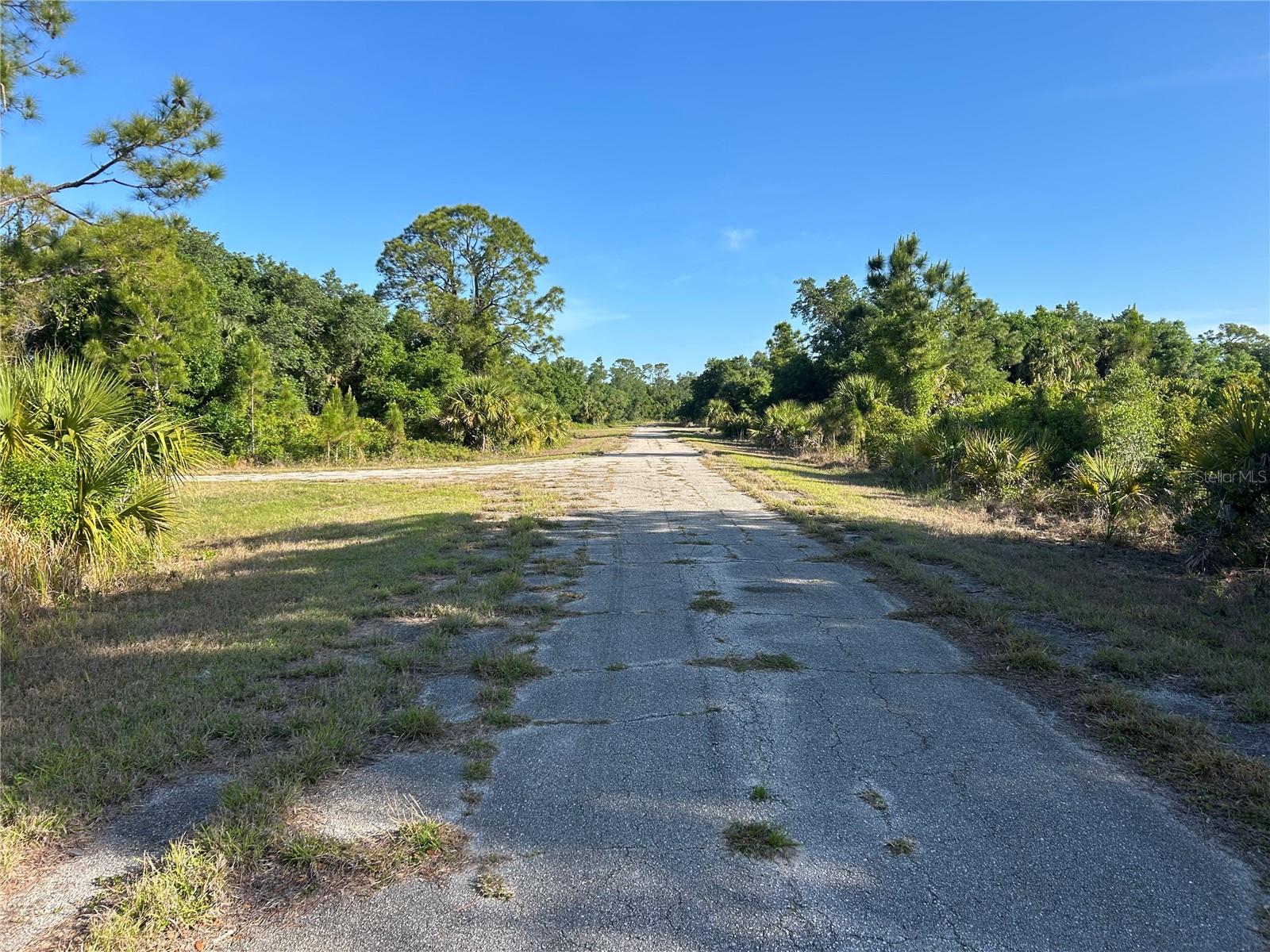 Winterville Cir Property Photo 5