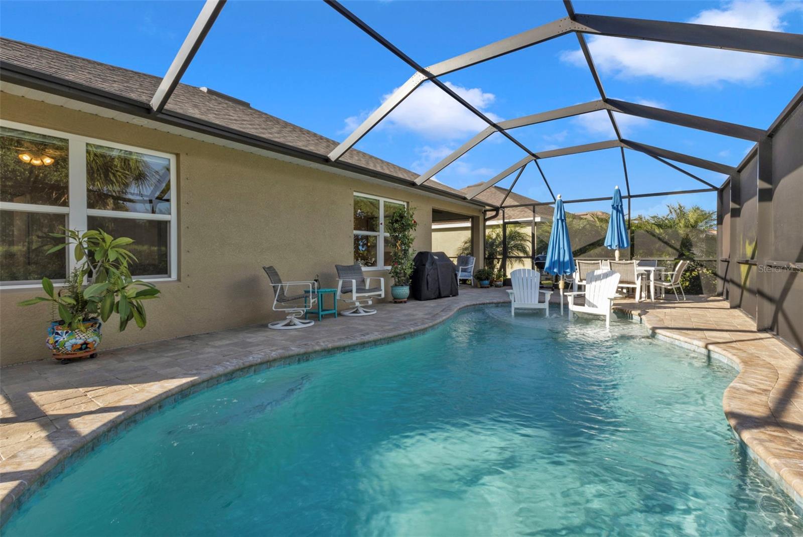 7676 Mikasa Dr Property Photo 39
