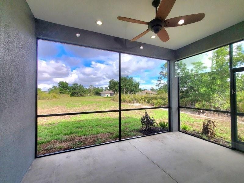 1038 San Cristobal Ave Property Photo 9