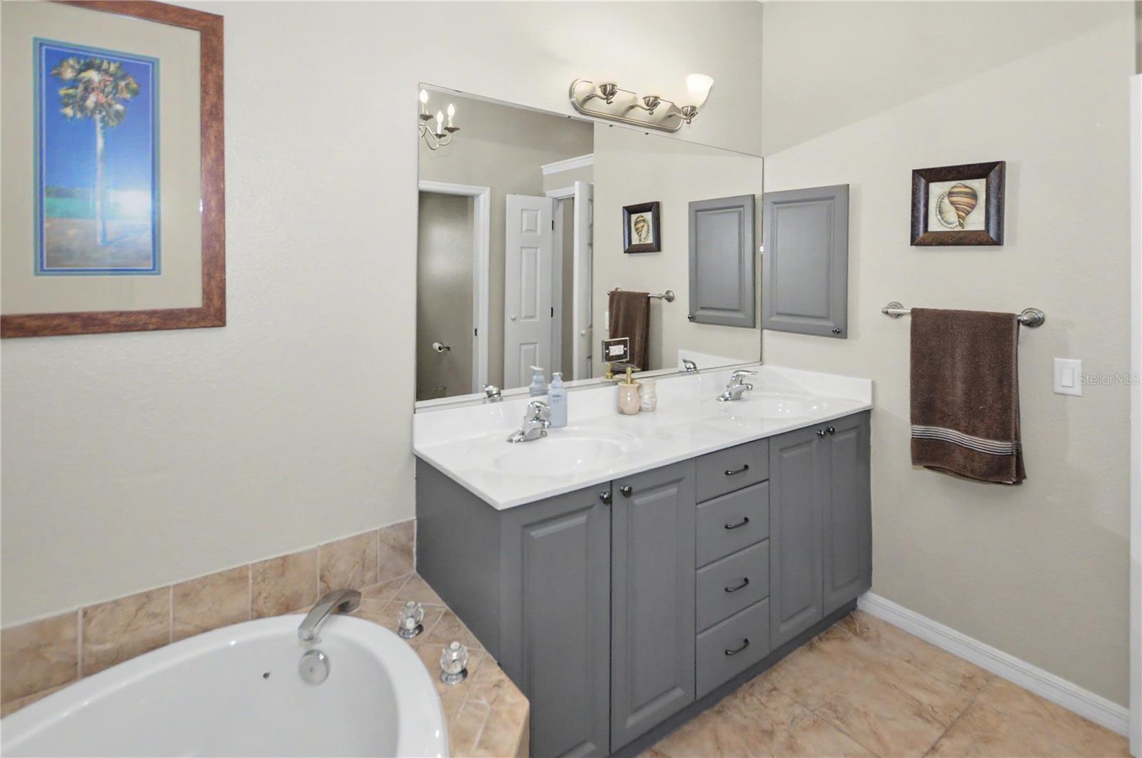 4234 Rock Creek Dr Property Photo 28