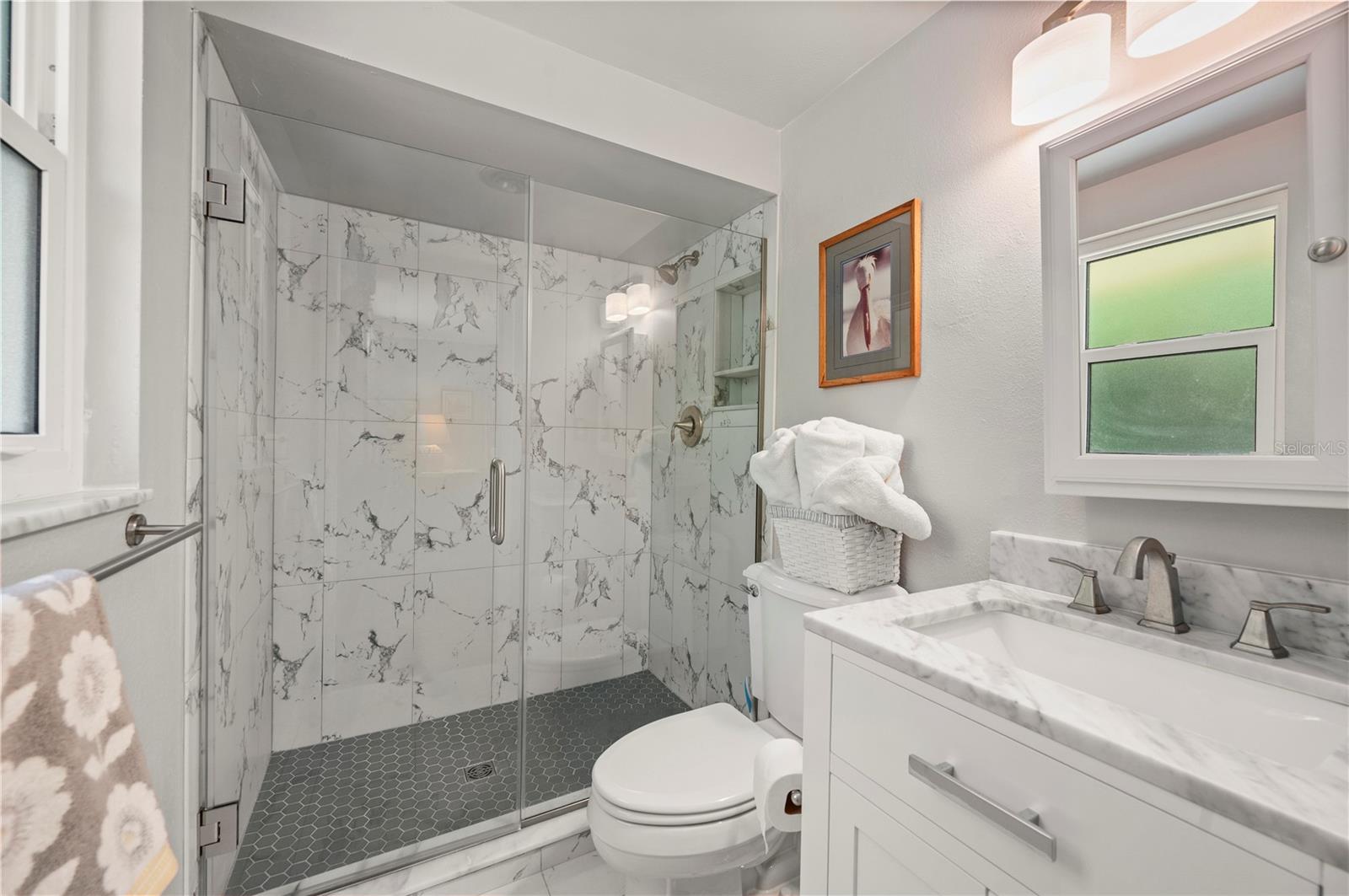 540 Grove Ave Nw Property Photo 30