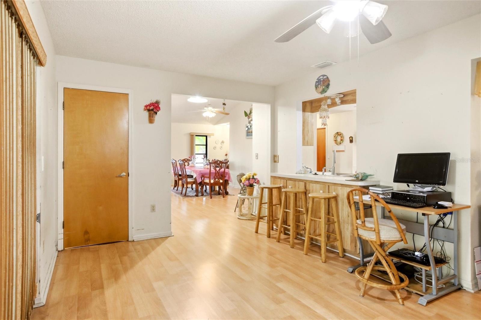 3456 Dwight St Property Photo 17