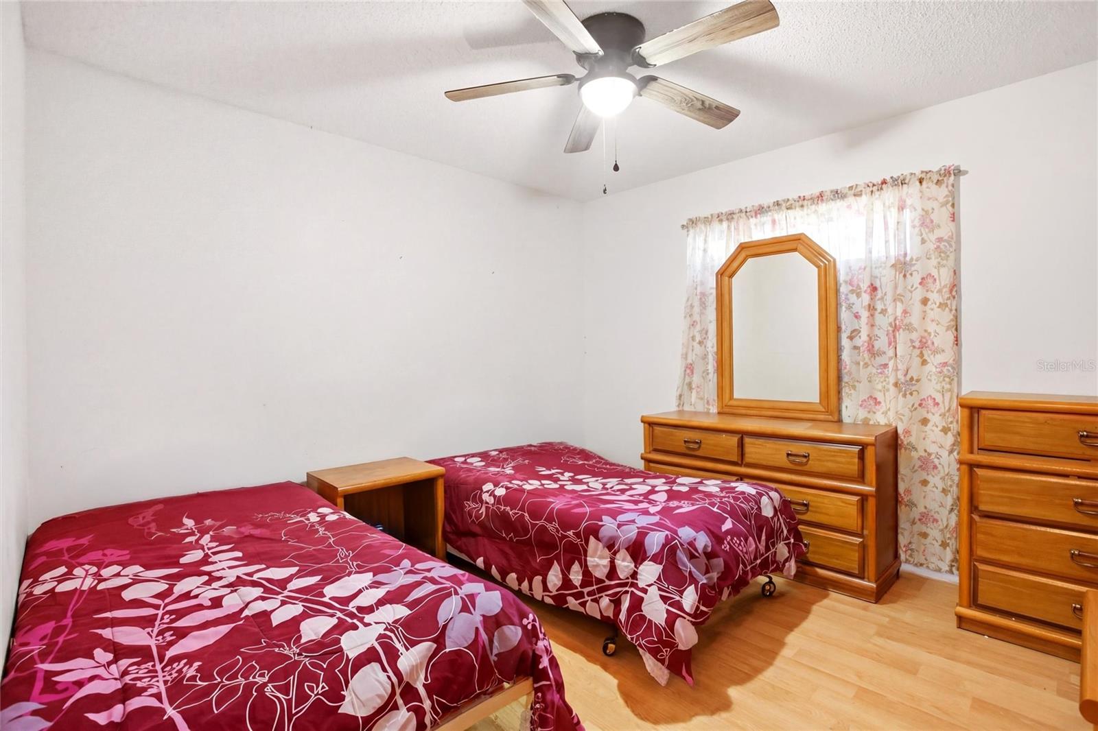 3456 Dwight St Property Photo 40