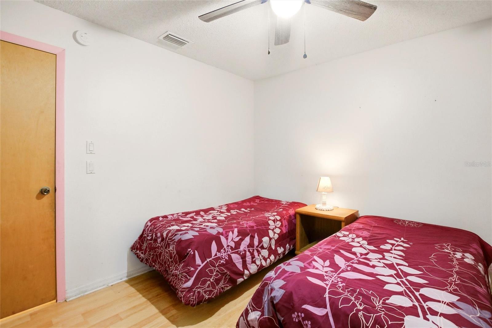 3456 Dwight St Property Photo 41