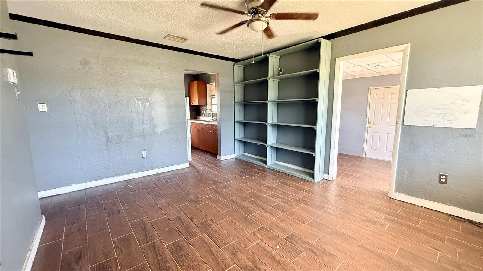 4448 Chicopa St Property Photo 4