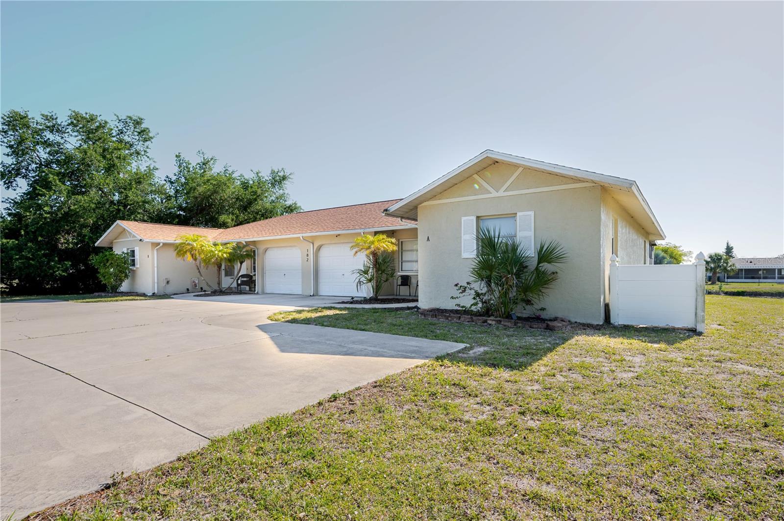 182 Boundary Blvd #b Property Photo 1