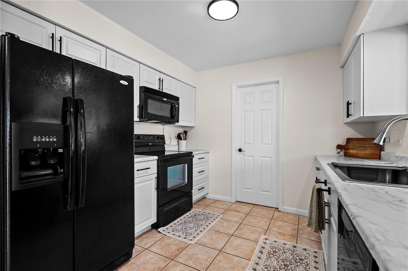 182 Boundary Blvd #b Property Photo 66