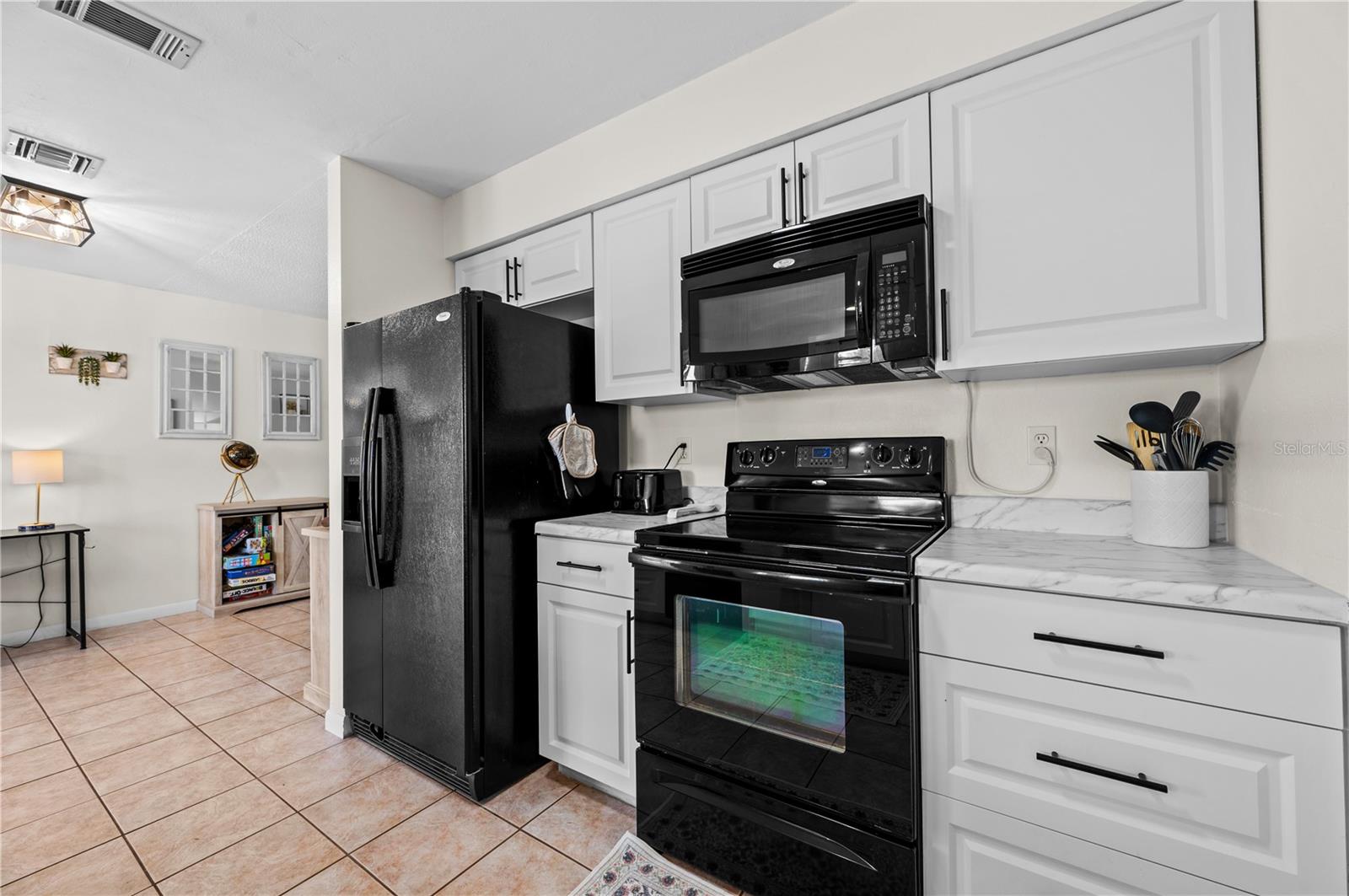 182 Boundary Blvd #b Property Photo 67