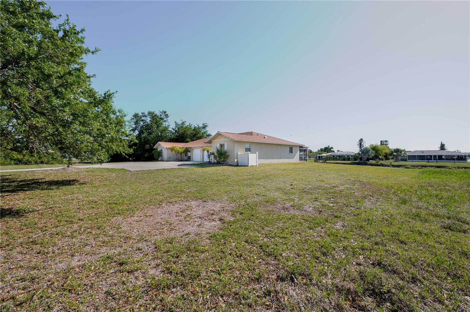 182 Boundary Blvd #b Property Photo 70