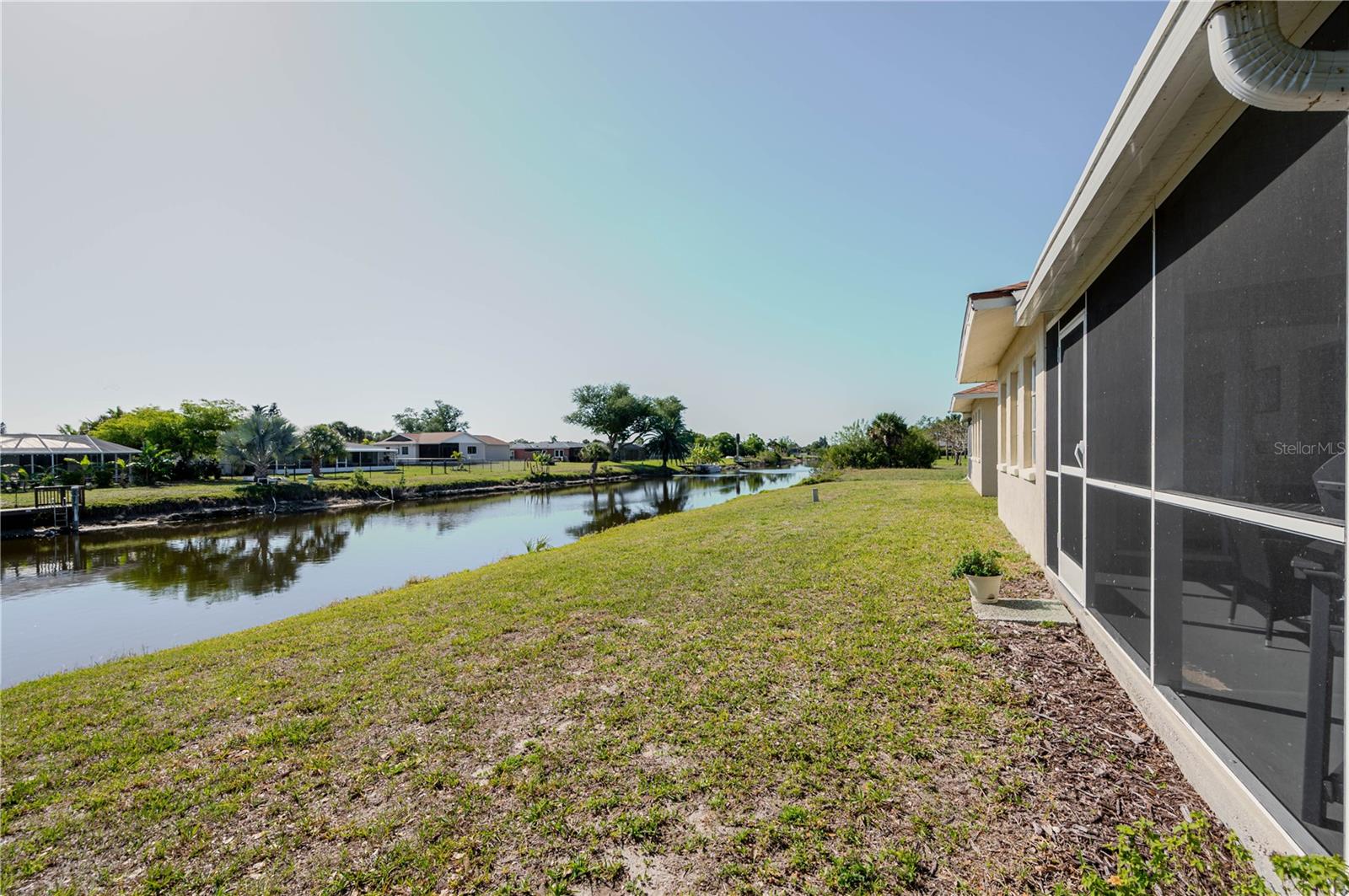 182 Boundary Blvd #b Property Photo 86