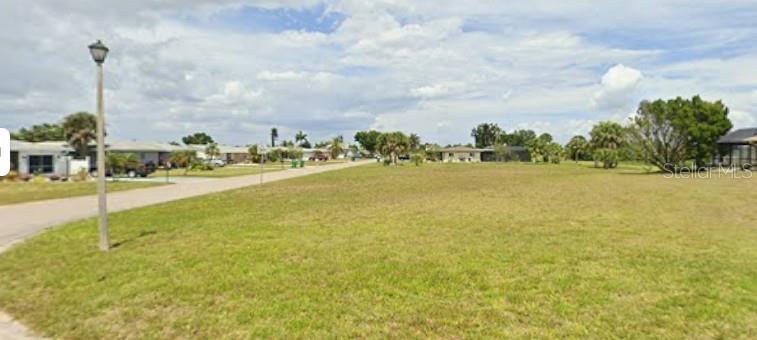 1 GOLFVIEW RD S Property Photo 1