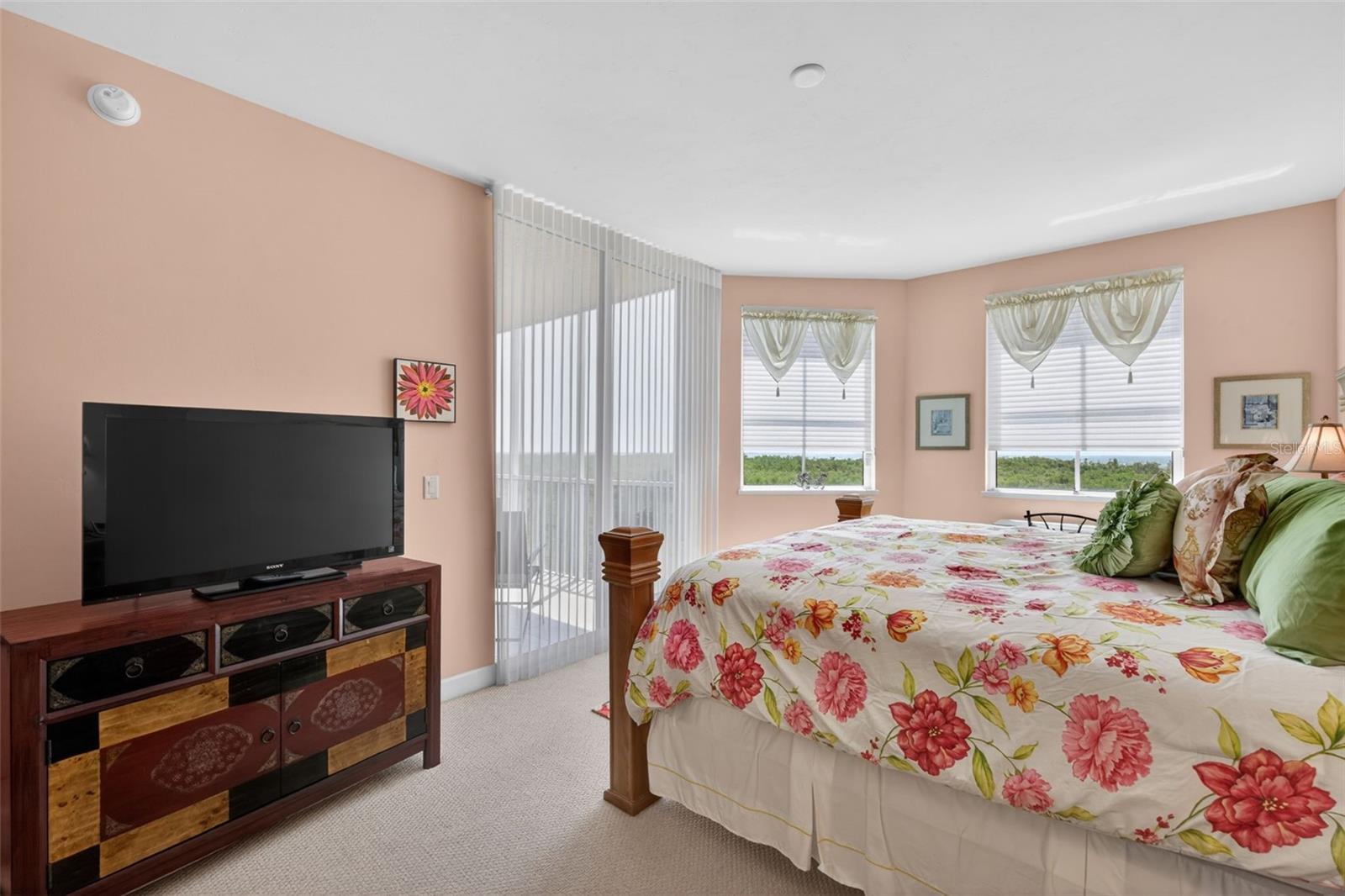3191 Matecumbe Key Rd #202 Property Photo 19
