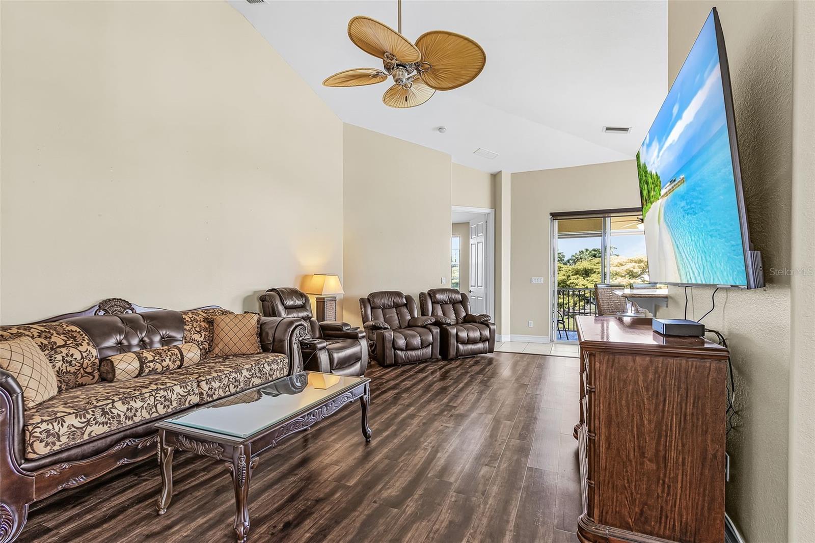 5626 Cape Harbour Dr #202 Property Photo 6