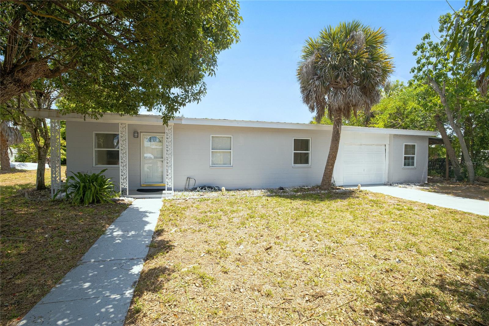 203 Waterway Cir Ne Property Photo 1