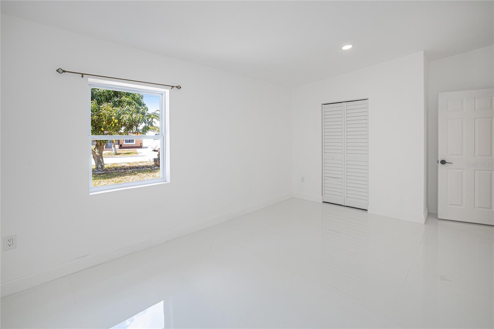 203 Waterway Cir Ne Property Photo 30