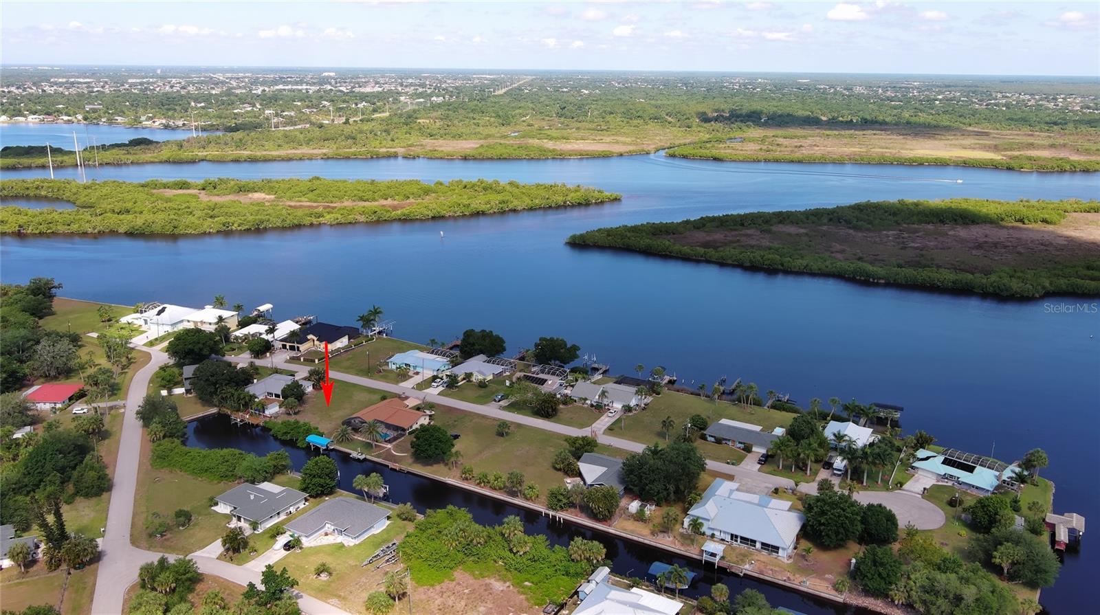 2060 River Basin Ter Property Photo 2