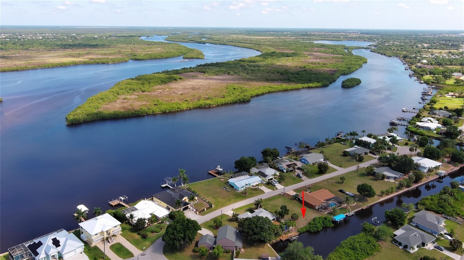 2060 River Basin Ter Property Photo 3