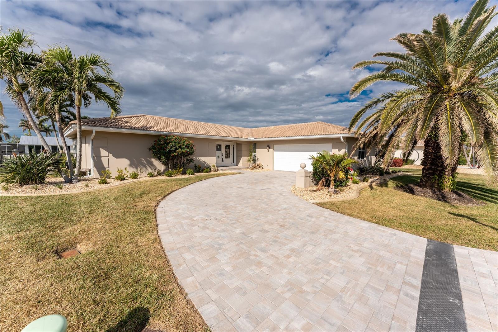 951 Lassino Ct Property Photo 1