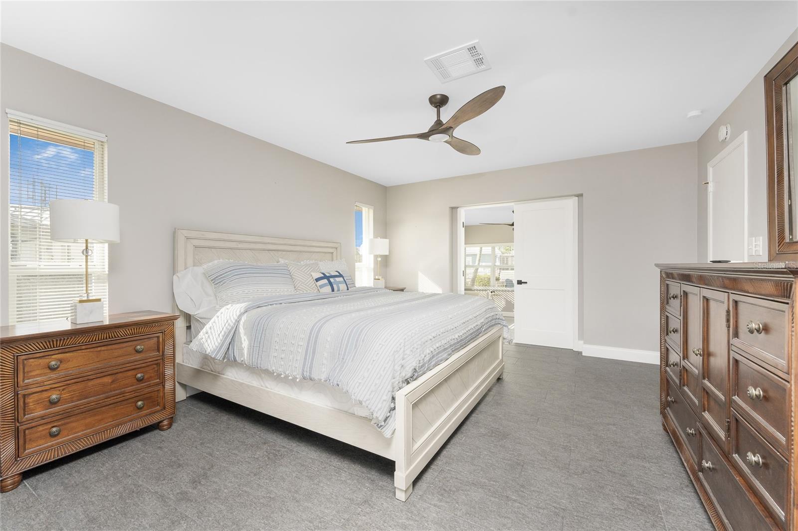 951 Lassino Ct Property Photo 25
