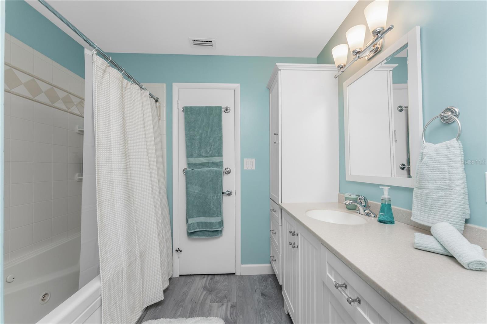 951 Lassino Ct Property Photo 33