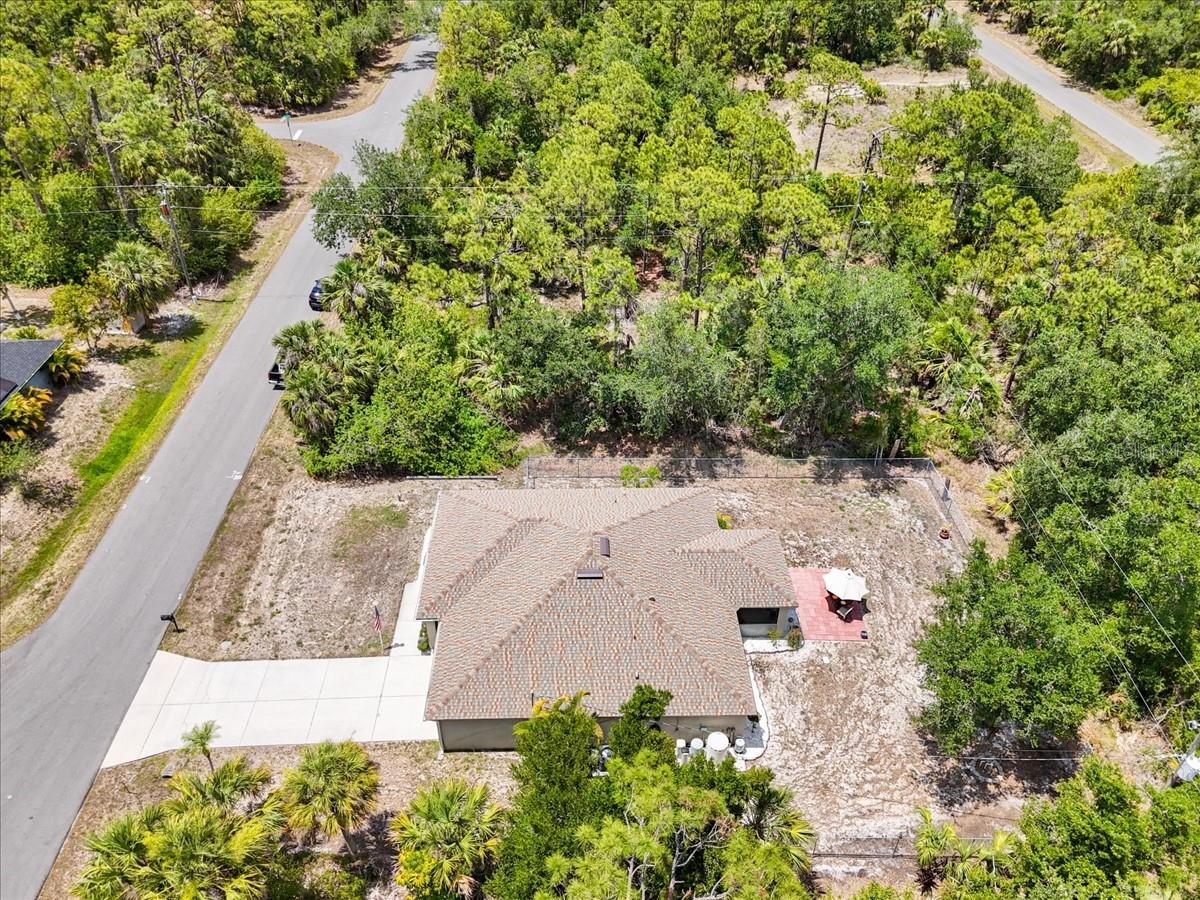 3322 Hampton St Property Photo 6