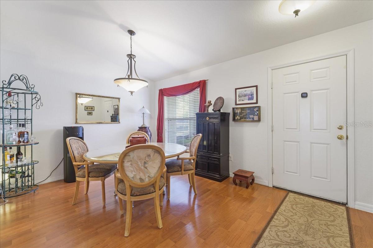 3322 Hampton St Property Photo 9